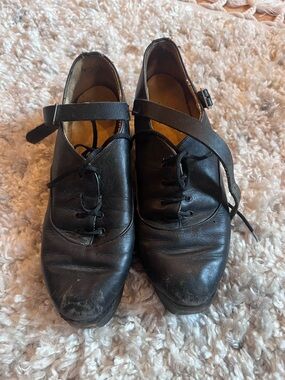 Irish dance hard heavy shoes